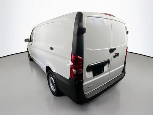 2023 Mercedes-Benz Metris Base