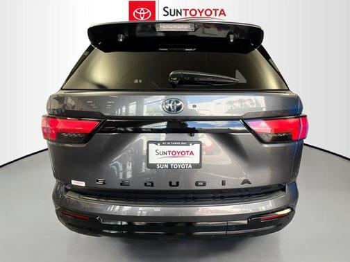 2023 Toyota Sequoia Platinum