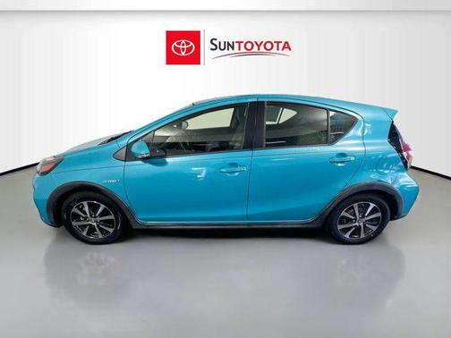 2018 Toyota Prius c Four