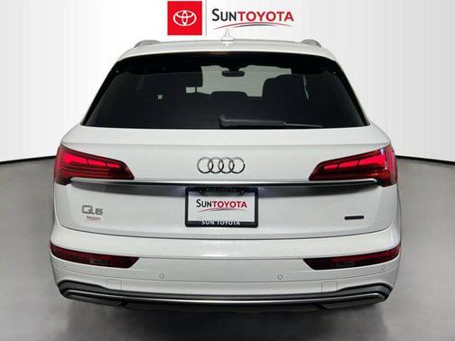 2021 Audi Q5 45 Premium Plus