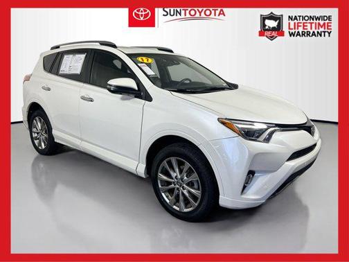 2017 Toyota RAV4 SE
