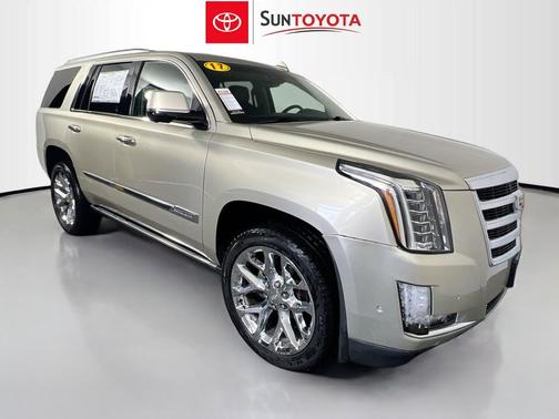 Silver Coast Metallic 2017 Cadillac Escalade Premium Luxury