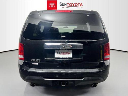 Crystal Black Pearl 2015 Honda Pilot EX