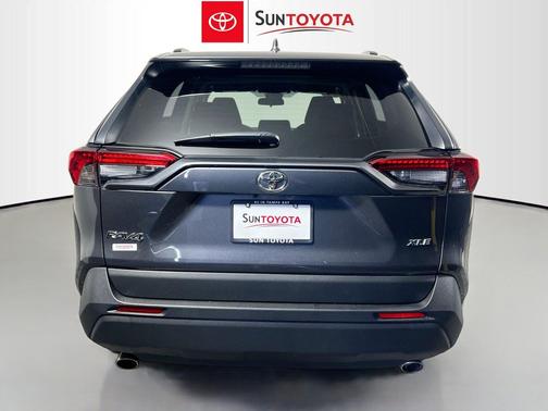 Magnetic Gray Metallic 2025 Toyota RAV4 XLE