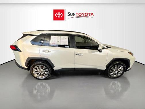 2022 Toyota RAV4 Limited