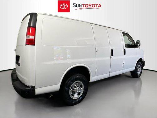 2022 Chevrolet Express 2500 RWD 2500 Regular Wheelbase WT