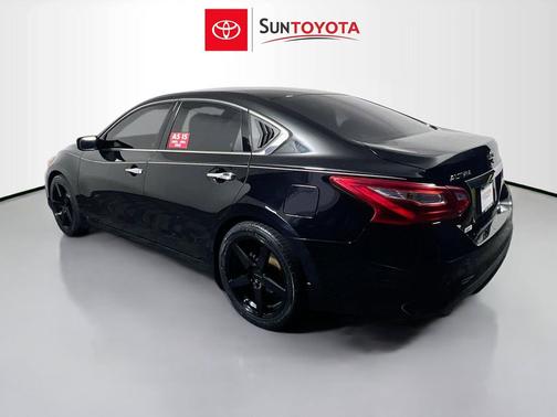 Super Black 2016 Nissan Altima 2.5 S