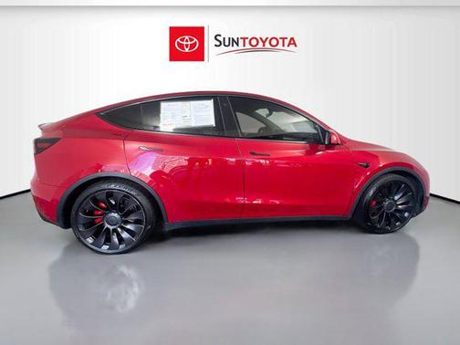 2022 Tesla Model Y Performance Dual Motor All-Wheel Drive