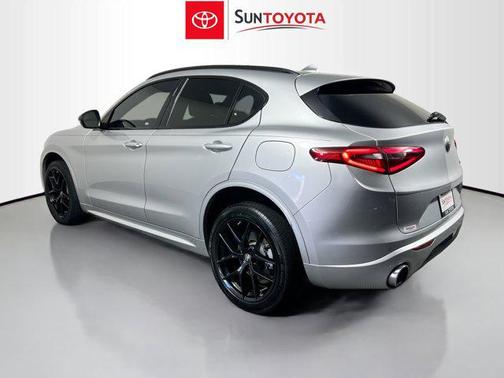 2021 Alfa Romeo Stelvio Base