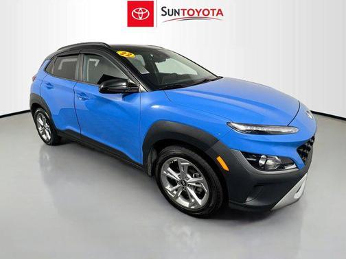 2022 Hyundai KONA SEL