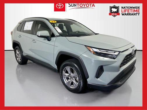 2022 Toyota RAV4 XLE