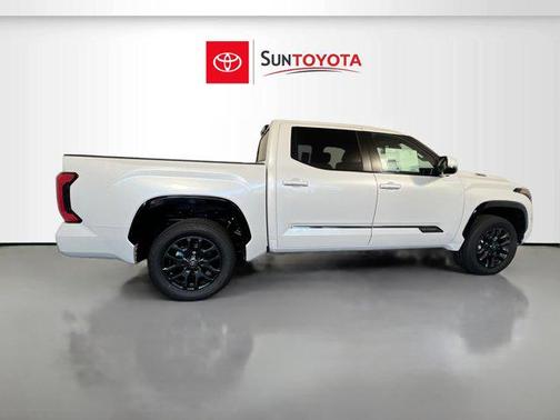 2025 Toyota Tundra Hybrid Platinum