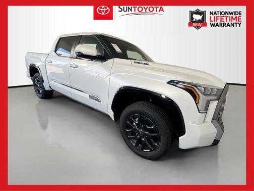 2025 Toyota Tundra Hybrid Platinum