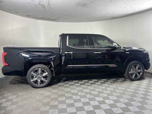 2024 Toyota Tundra Hybrid Capstone