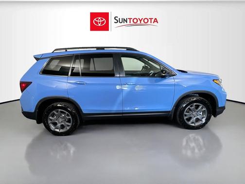 Crystal Black Pearl 2025 Honda Passport AWD TrailSport