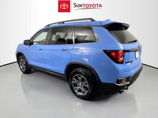 Crystal Black Pearl 2025 Honda Passport AWD TrailSport