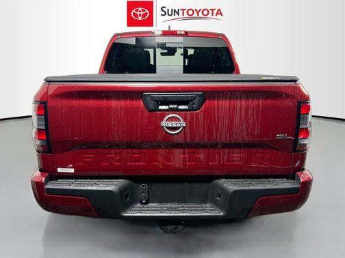 2024 Nissan Frontier SL