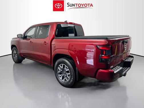 2024 Nissan Frontier SL