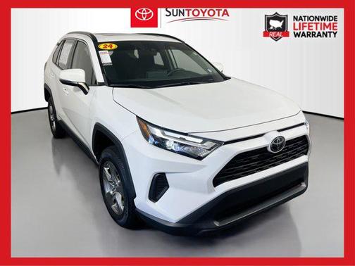 2024 Toyota RAV4 XLE