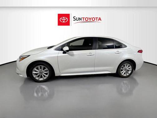 2024 Toyota Corolla Hybrid SE