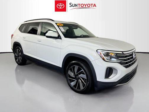 2024 Volkswagen Atlas 2.0T SE w/Technology 4MOTION