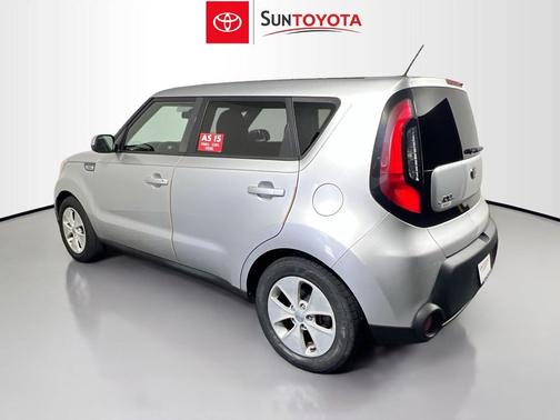 Bright Silver 2016 Kia Soul Base