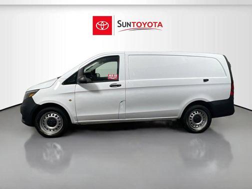 2020 Mercedes-Benz Metris Base