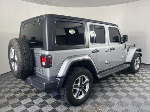2020 Jeep Wrangler Unlimited Sahara
