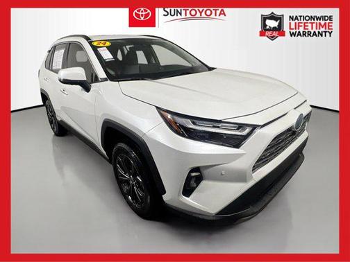 2024 Toyota RAV4 Hybrid SE