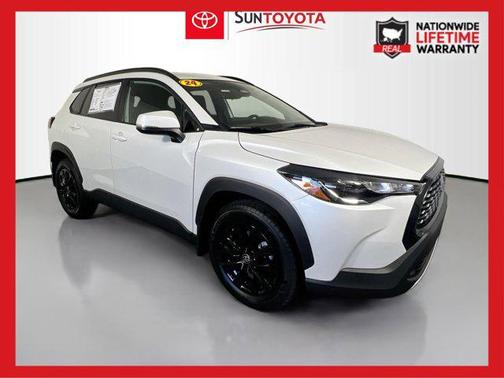 2024 Toyota Corolla Cross LE