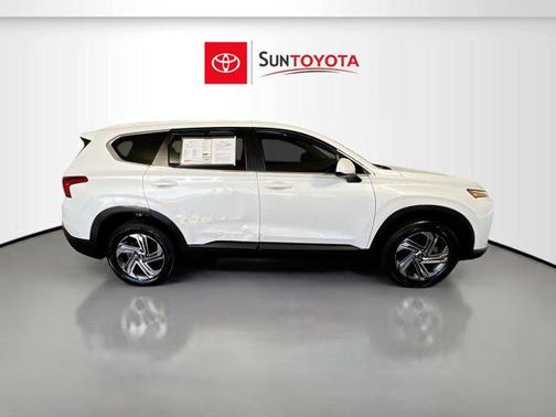 2021 Hyundai SANTA FE SE