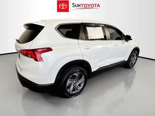 2021 Hyundai SANTA FE SE