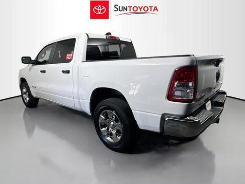 Bright White Clearcoat 2023 RAM 1500 Big Horn/Lone Star
