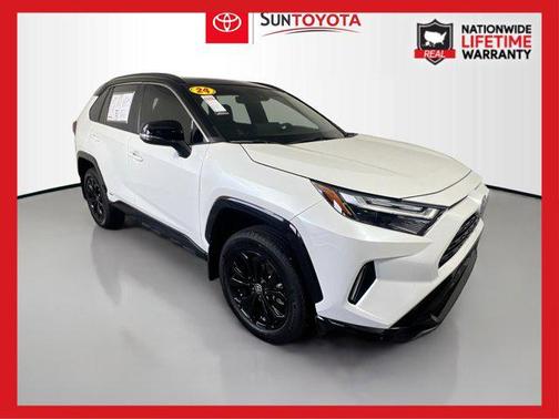 2024 Toyota RAV4 Hybrid SE