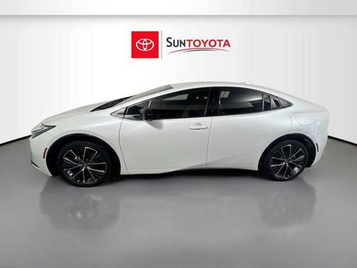 2023 Toyota Prius XLE