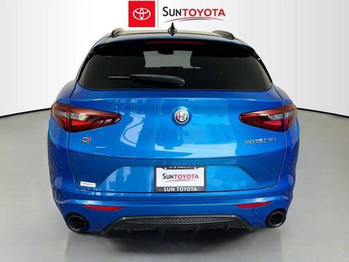 2022 Alfa Romeo Stelvio Ti