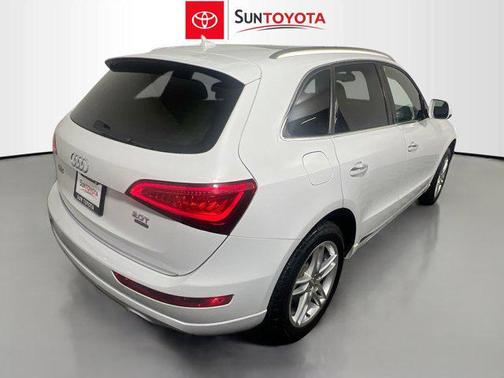 2016 Audi Q5 2.0T Premium Plus