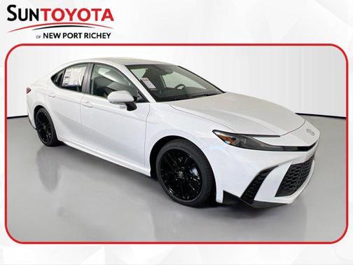 Ice Cap 2026 Toyota Camry SE