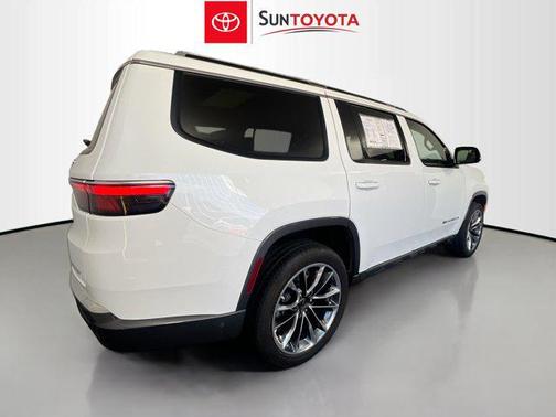 2022 Jeep Wagoneer Series III 4x4
