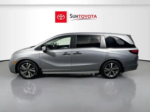 Lunar Silver Metallic 2023 Honda Odyssey Touring