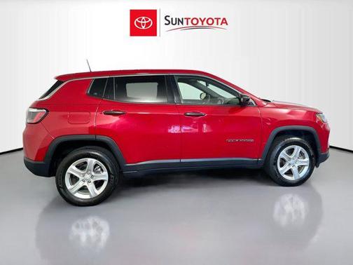 2023 Jeep Compass Sport