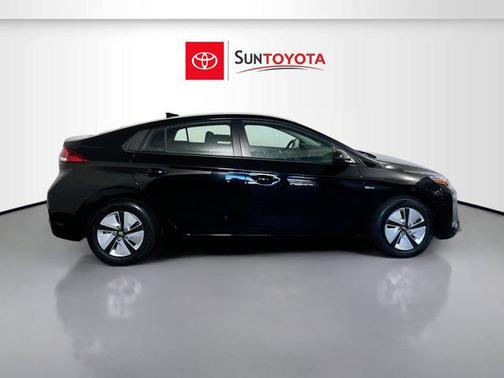 2017 Hyundai IONIQ Hybrid Blue