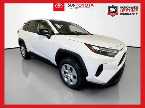 2025 Toyota RAV4 LE
