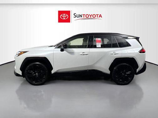2026 Toyota RAV4 SE