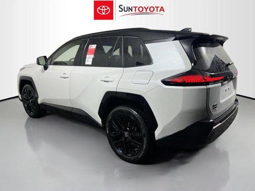 2026 Toyota RAV4 SE