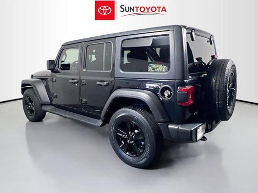 Black Clearcoat 2022 Jeep Wrangler Unlimited Sport Altitude