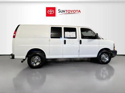 2020 Chevrolet Express 2500 RWD 2500 Regular Wheelbase WT