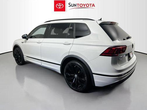 2021 Volkswagen Tiguan 2.0T SE R-Line Black