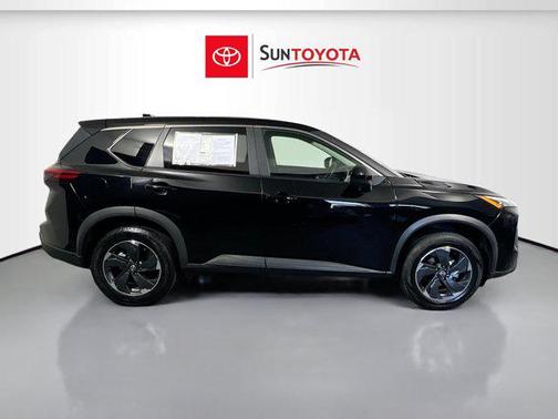 Super Black 2024 Nissan Rogue SV