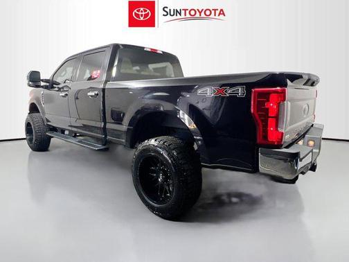 AGATE BLACK 2019 Ford F-250 XLT
